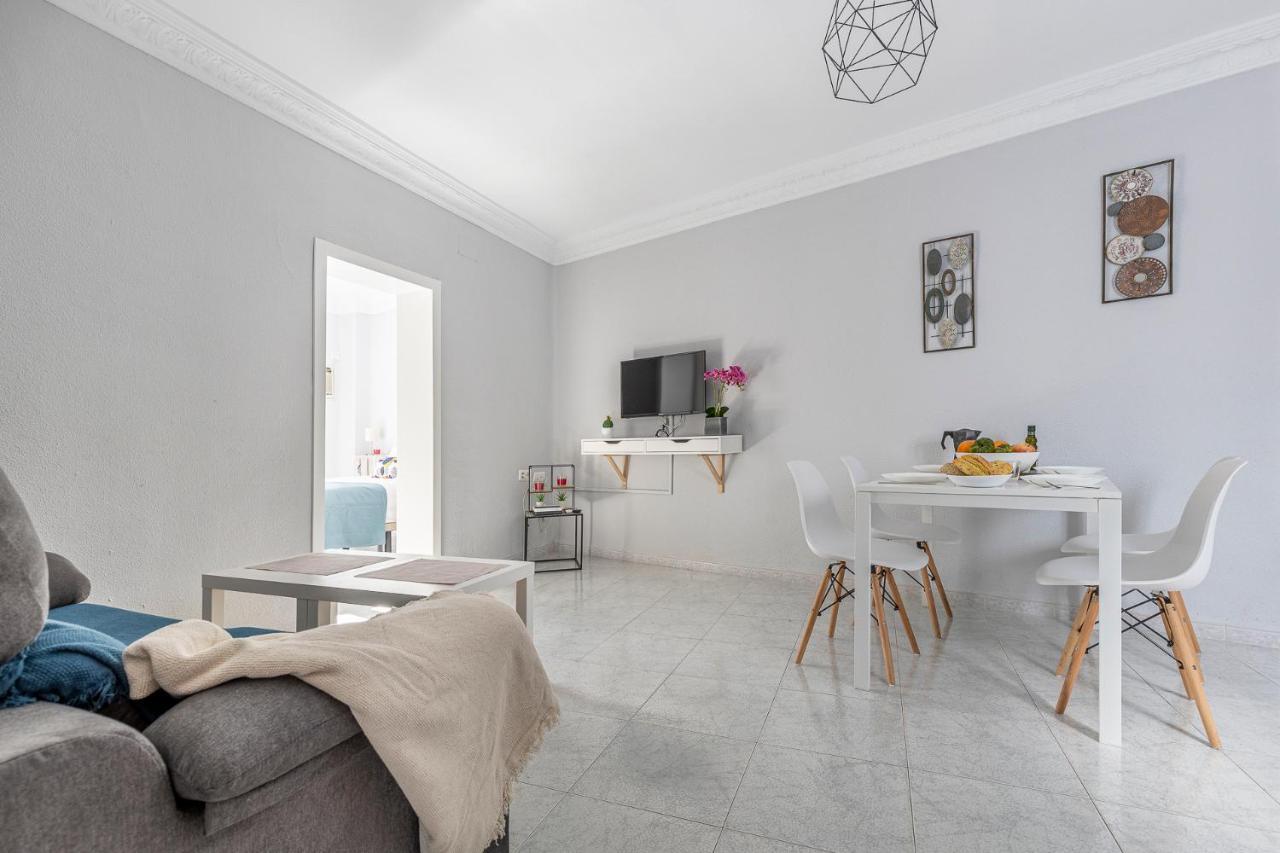 Pureza Dreams De Sevilla Oasis En Triana Exterior foto