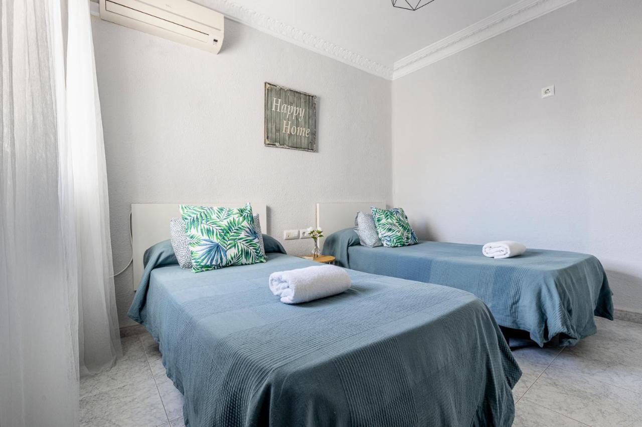 Pureza Dreams De Sevilla Oasis En Triana Exterior foto